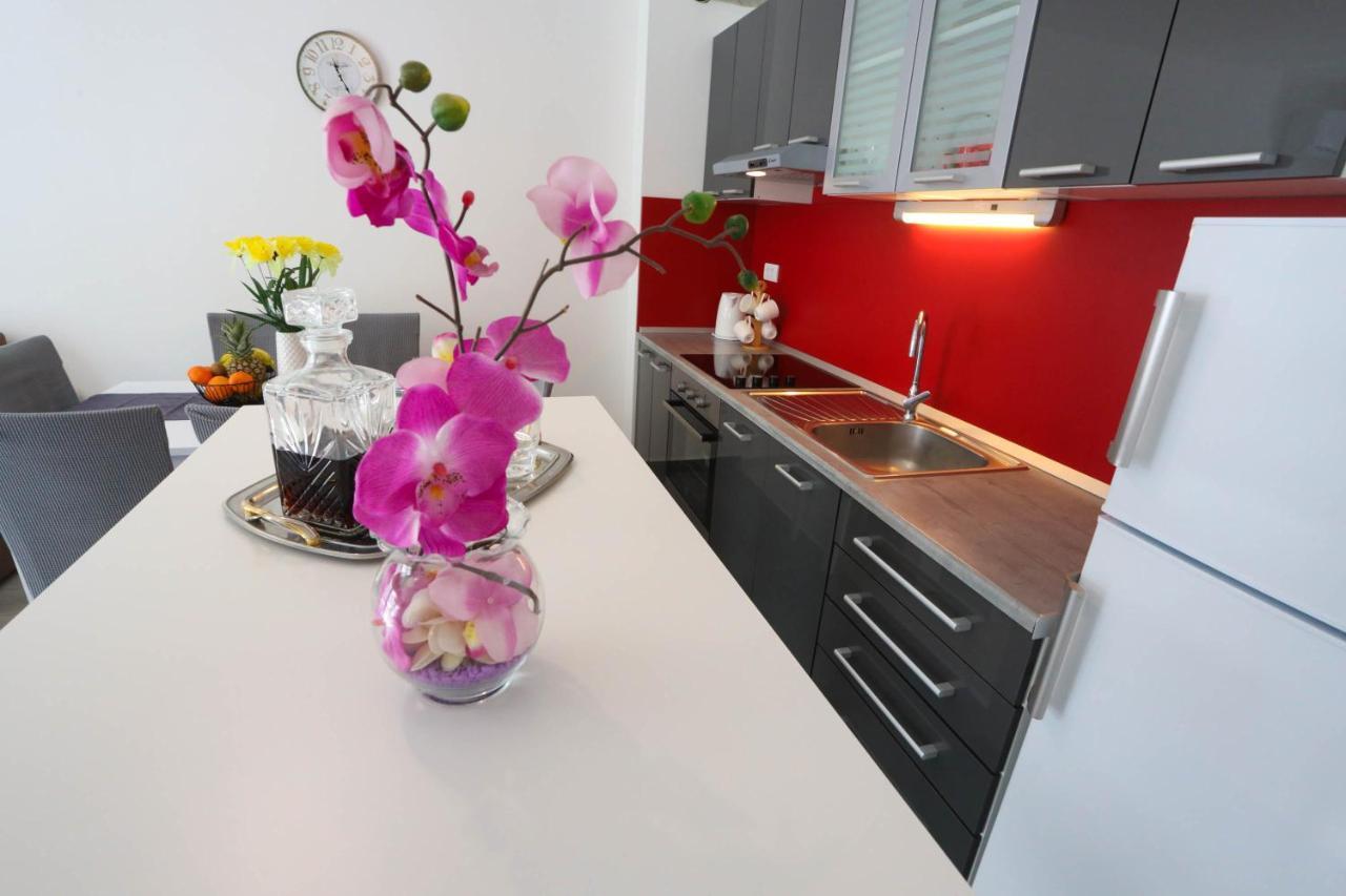 Apartman Petra Makarska Ngoại thất bức ảnh
