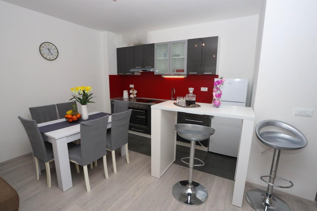 Apartman Petra Makarska Ngoại thất bức ảnh